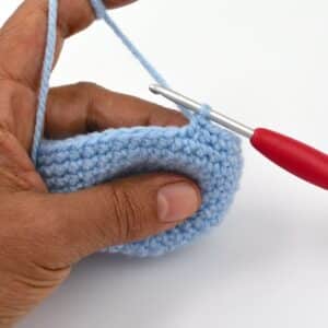 Invisible Decrease Crochet Free Tutorial (+ Video) - Zamiguz