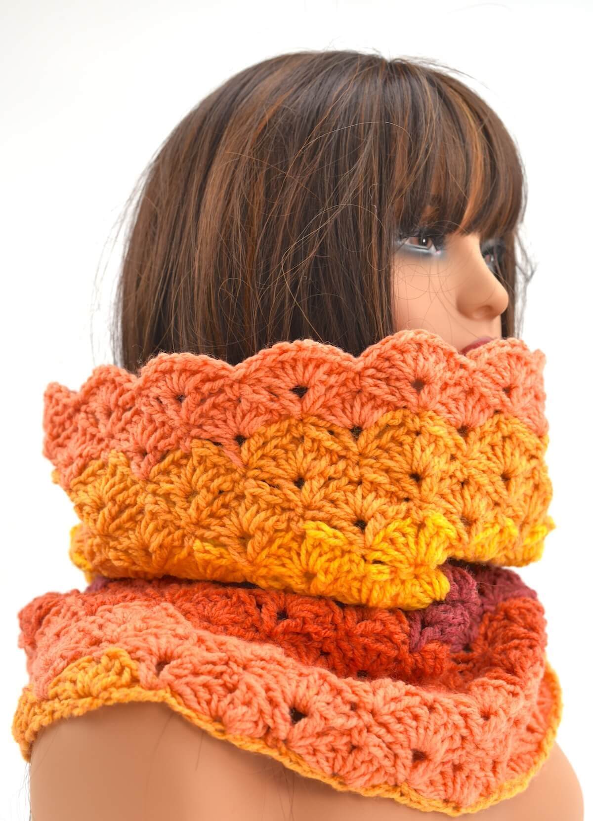 18+ Crochet Cowl Patterns Free Free Crochet Cowl Pattern - 2 easy options - Zamiguz