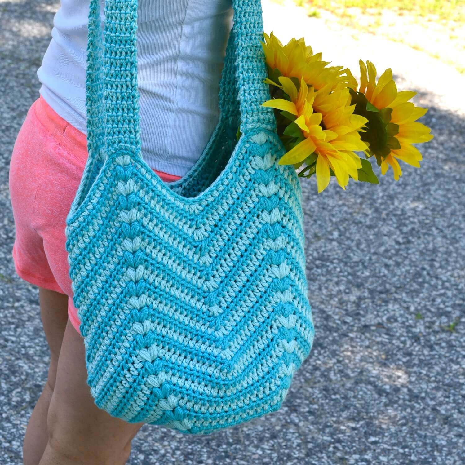 40 Must-Try Crochet Beach Bag Patterns You’ll Love - Zamiguz