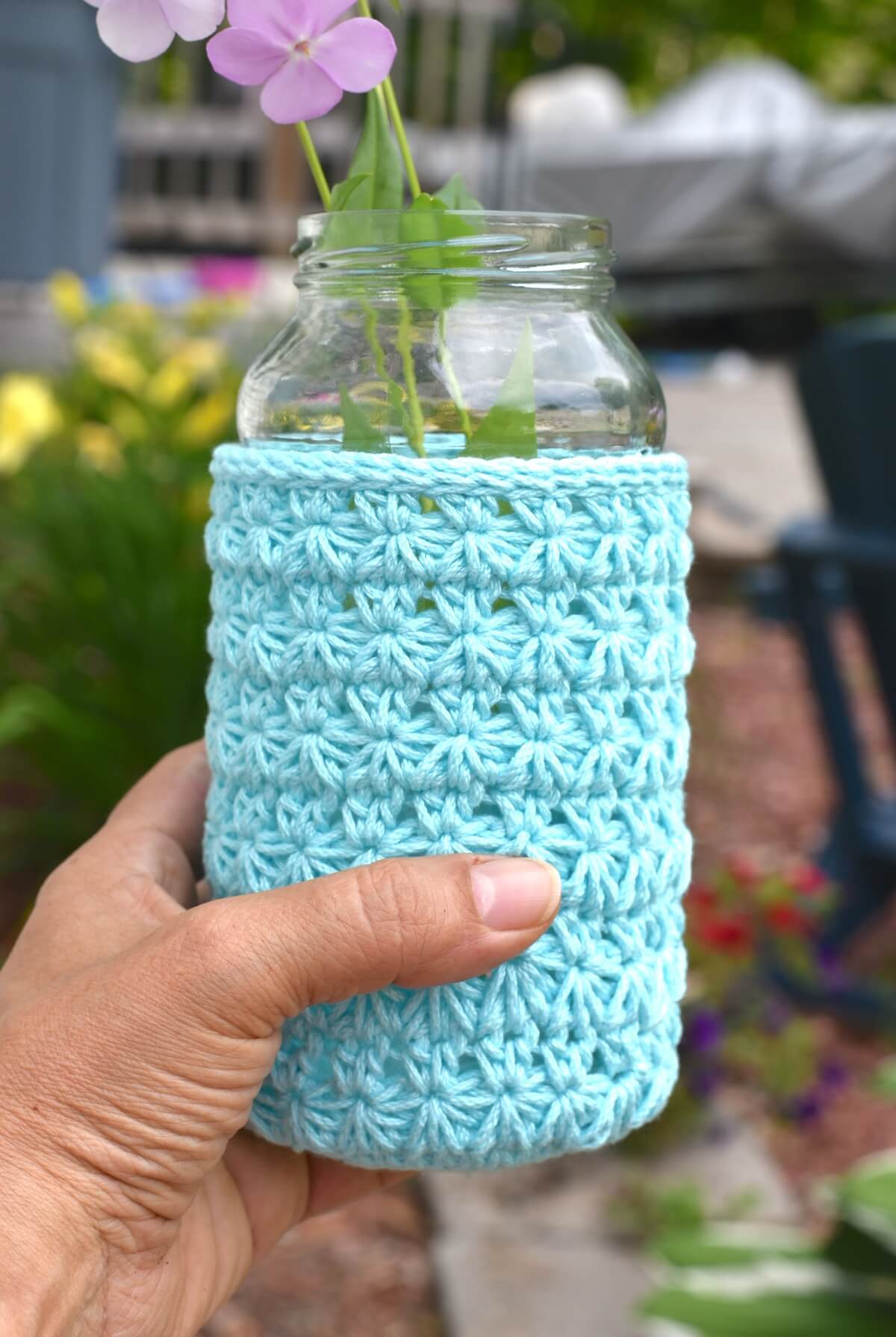 Easy DIY Crochet Jar Sleeve Pattern in 3 Sizes - Zamiguz