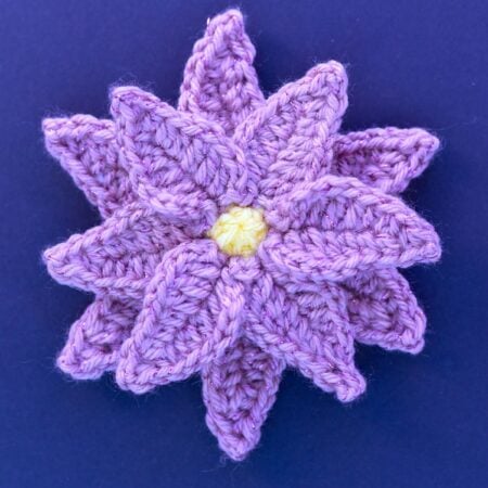 crochet poinsettia flower 2